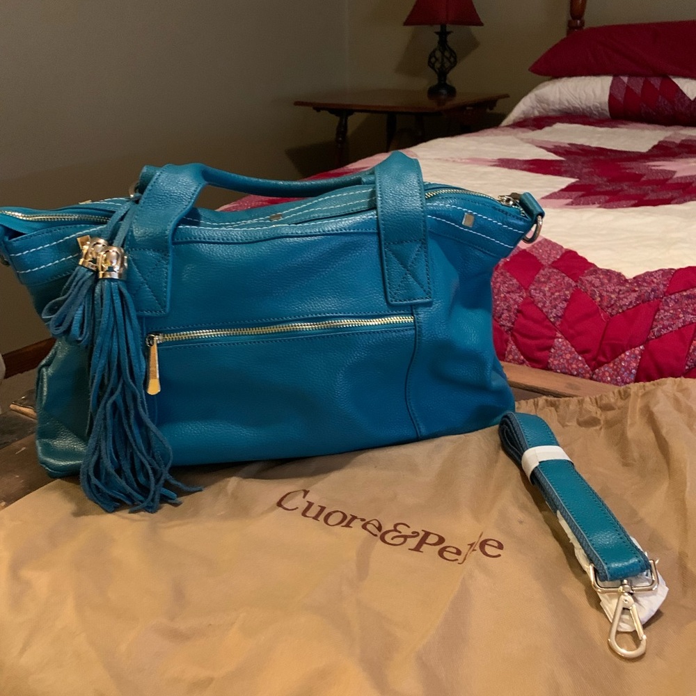 Cuore & Pelle handbag.